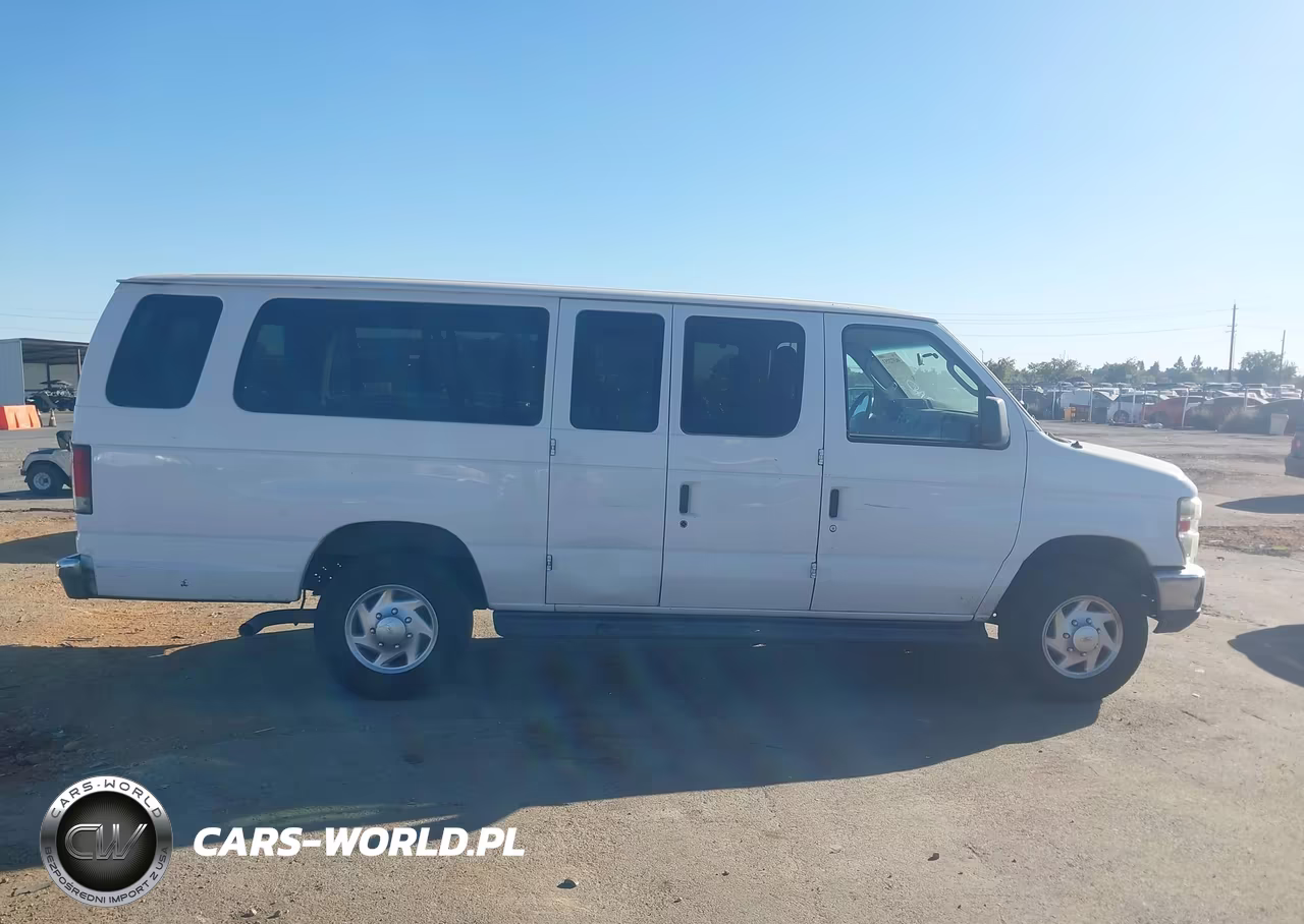 2010 Ford E-350 Super Duty Xl-Xlt VIN:1FBSS3BL4ADA67257 - 13