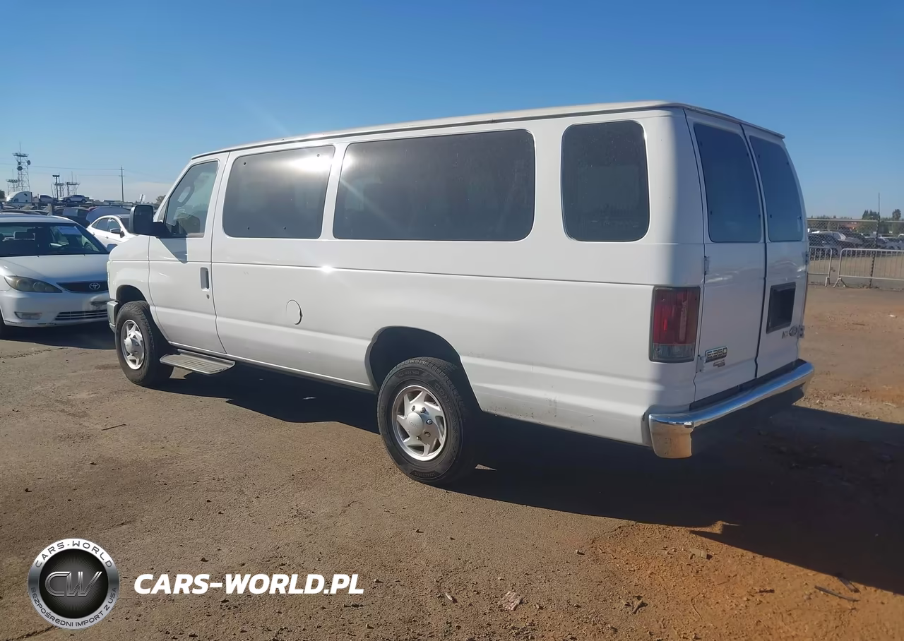 2010 Ford E-350 Super Duty Xl-Xlt VIN:1FBSS3BL4ADA67257 - 3