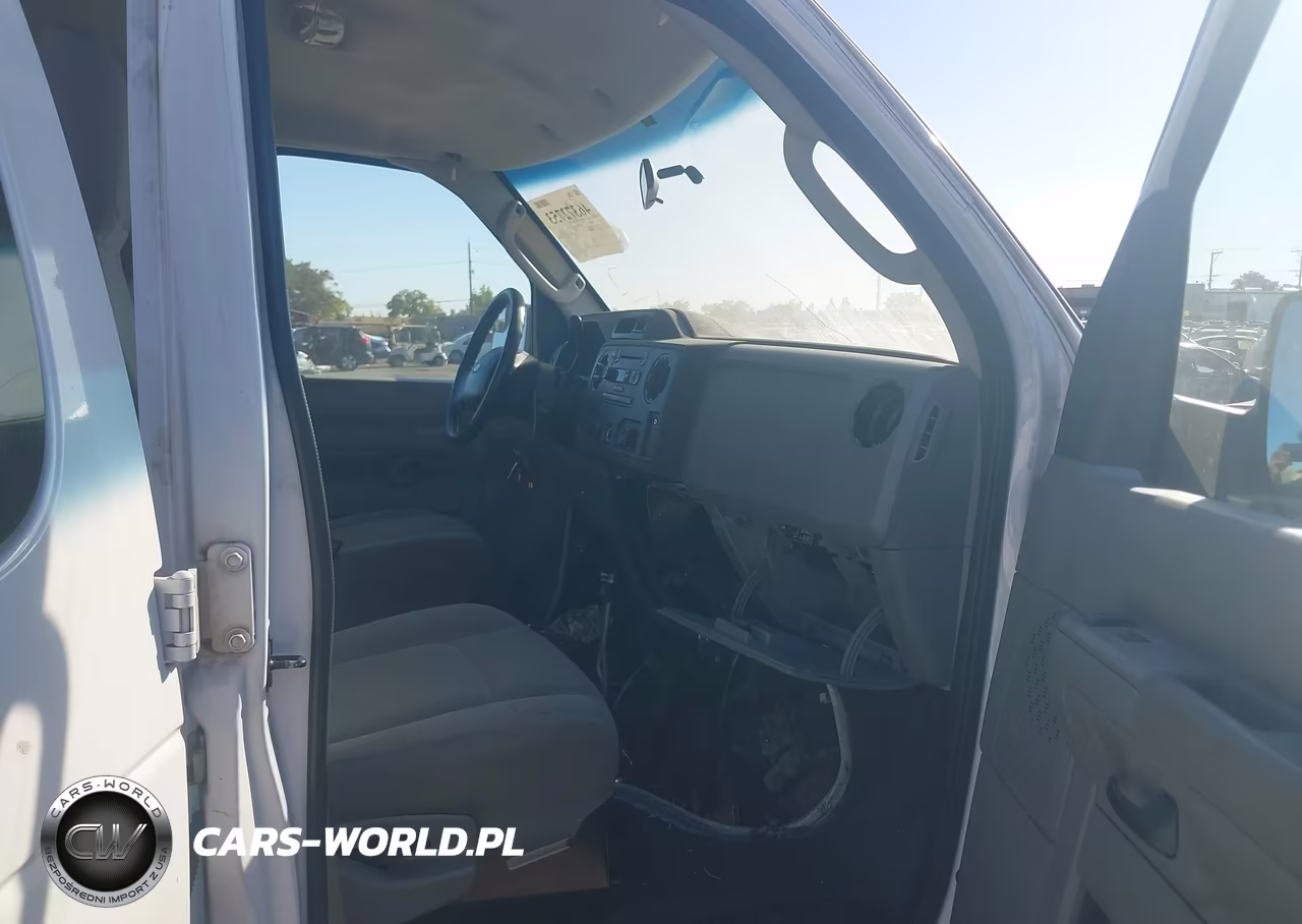 2010 Ford E-350 Super Duty Xl-Xlt VIN:1FBSS3BL4ADA67257 - 5