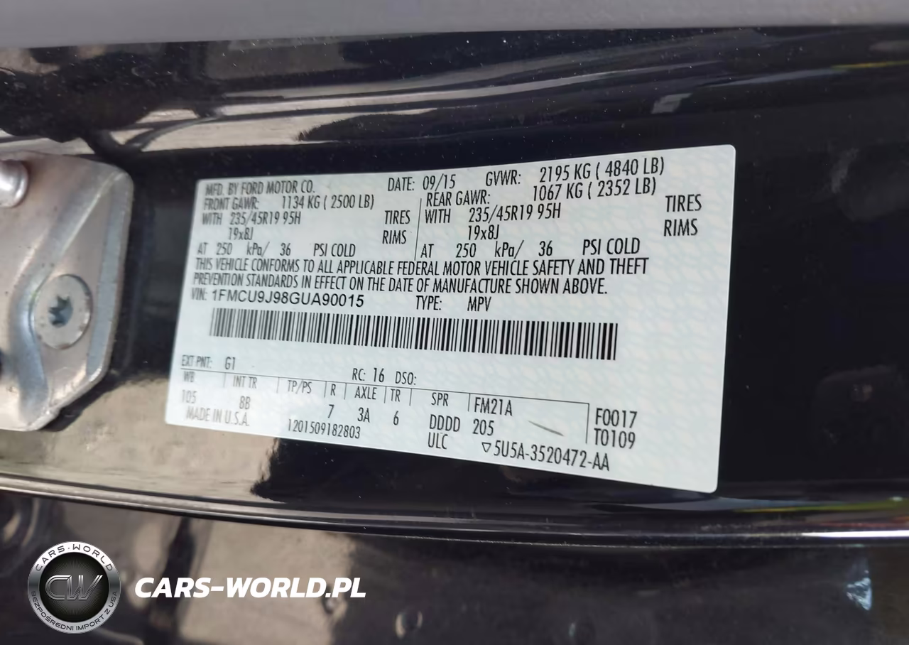 2016 Ford Escape Titanium VIN:1FMCU9J98GUA90015 - 9
