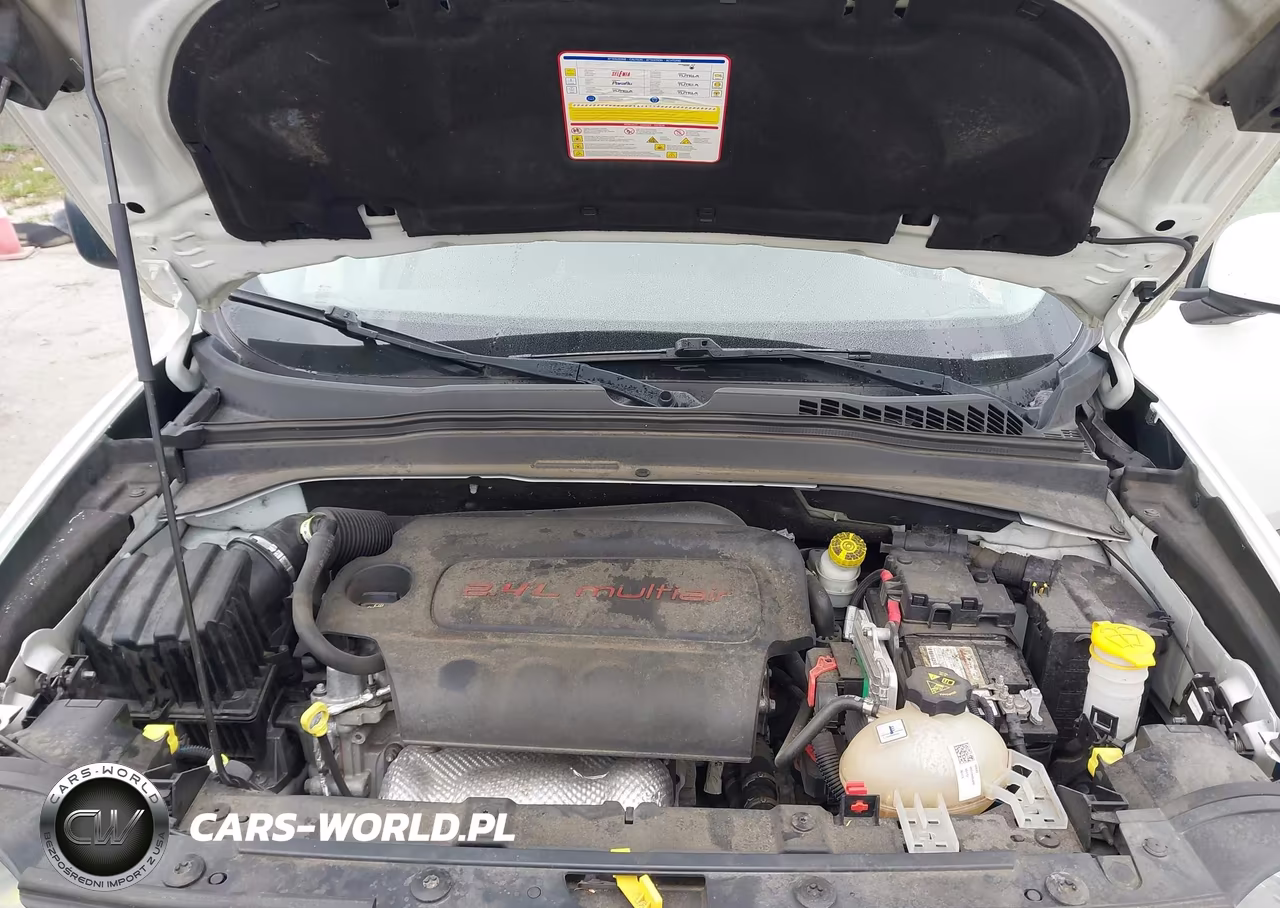 2015 Jeep Renegade Latitude VIN:ZACCJBBTXFPB26219 - 10