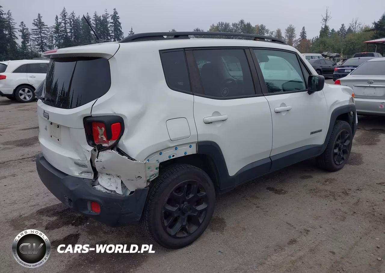 2015 Jeep Renegade Latitude VIN:ZACCJBBTXFPB26219 - 4
