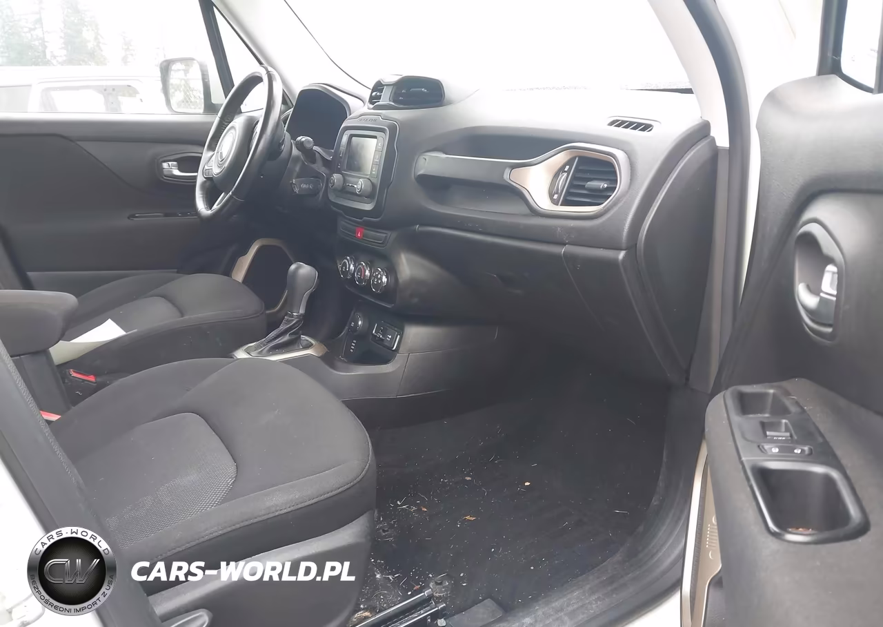 2015 Jeep Renegade Latitude VIN:ZACCJBBTXFPB26219 - 5