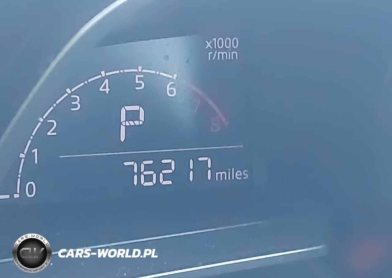 2018 Mazda Mazda3 Touring VIN:3MZBN1V30JM191210 - 7