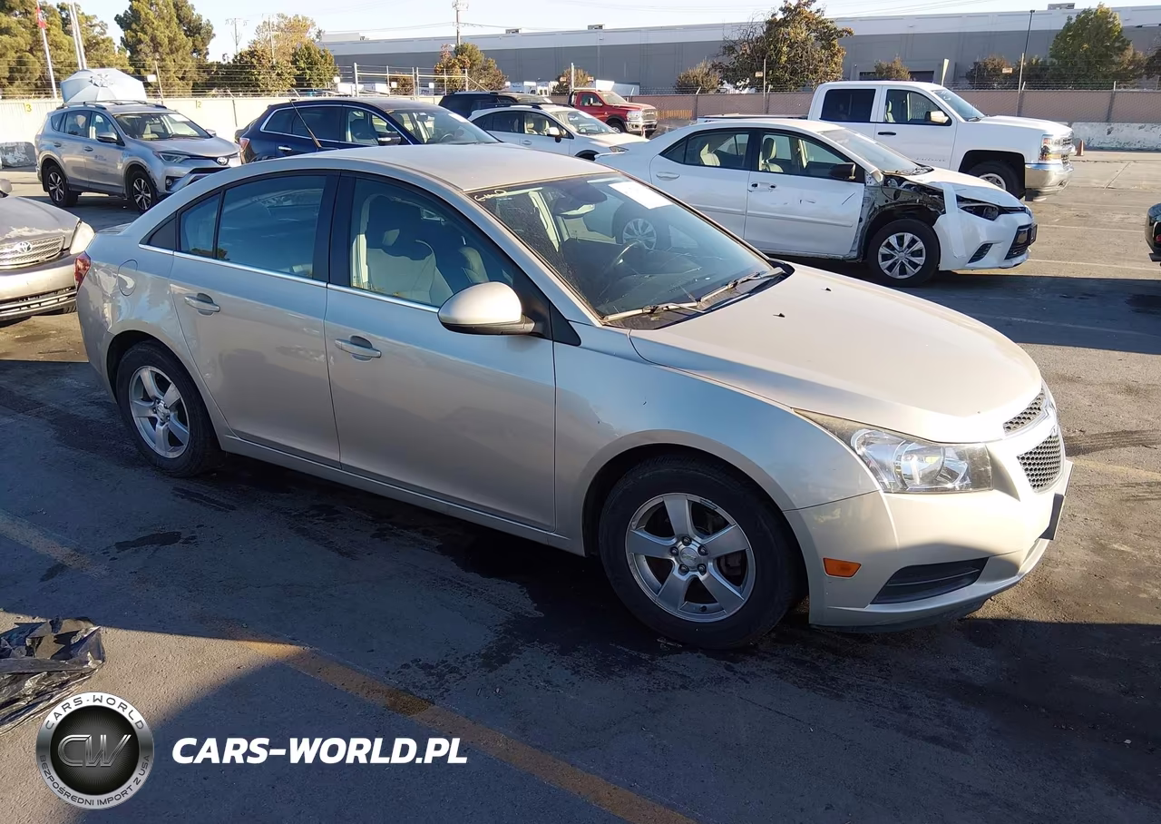2014 Chevrolet Cruze 1Lt Auto – zdjęcie 1 z 11