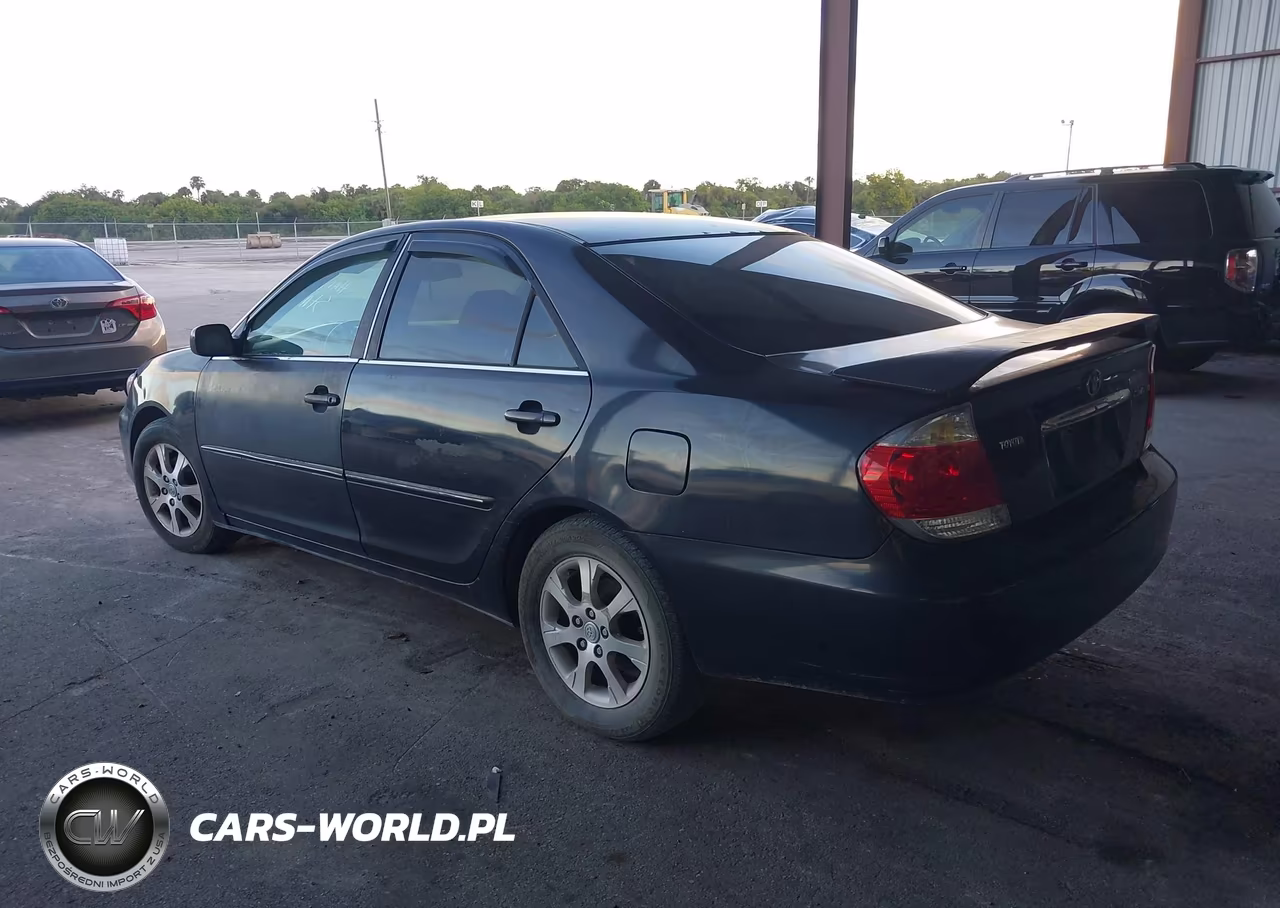 2005 Toyota Camry Xle V6 VIN:4T1BF30K15U090748 - 3
