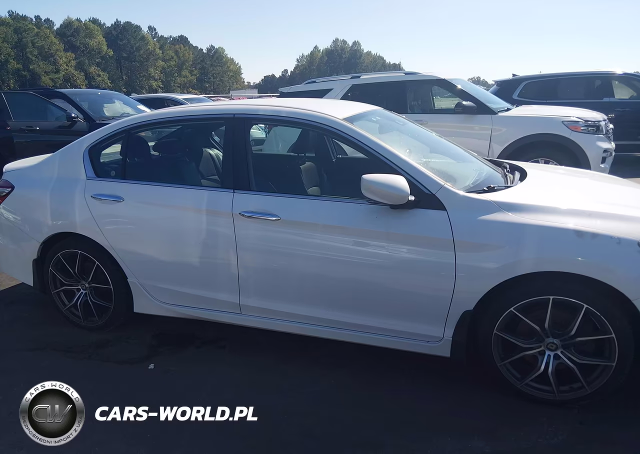 2016 Honda Accord Sport VIN:1HGCR2F63GA074836 - 13
