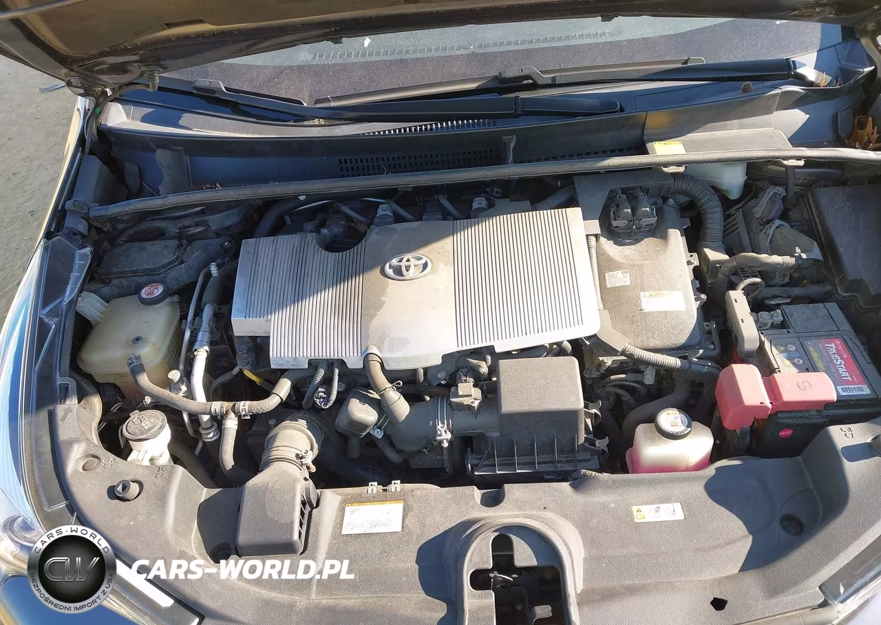 2018 Toyota Prius Two VIN:JTDKBRFU5J3582906 - 10