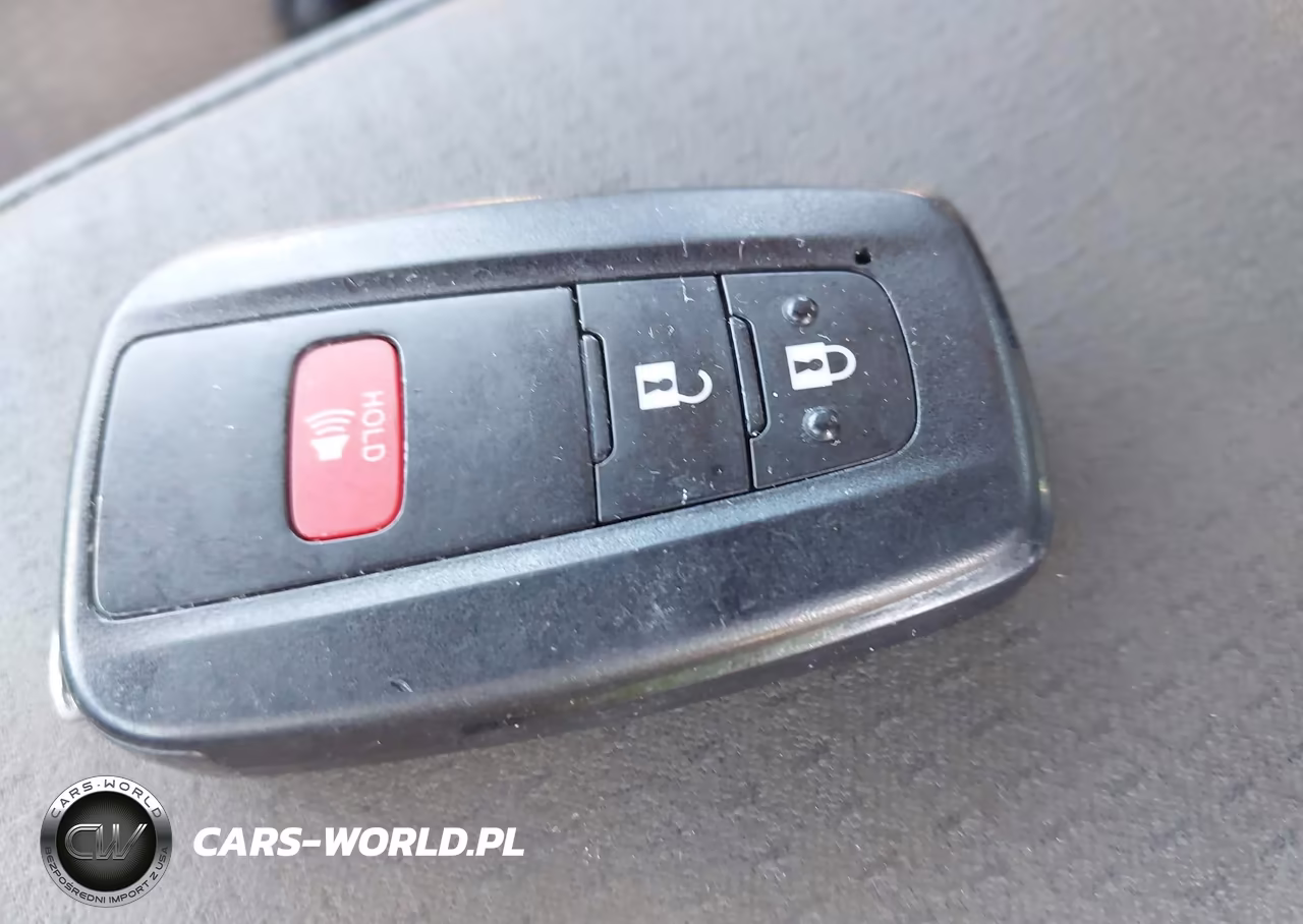 2018 Toyota Prius Two VIN:JTDKBRFU5J3582906 - 11