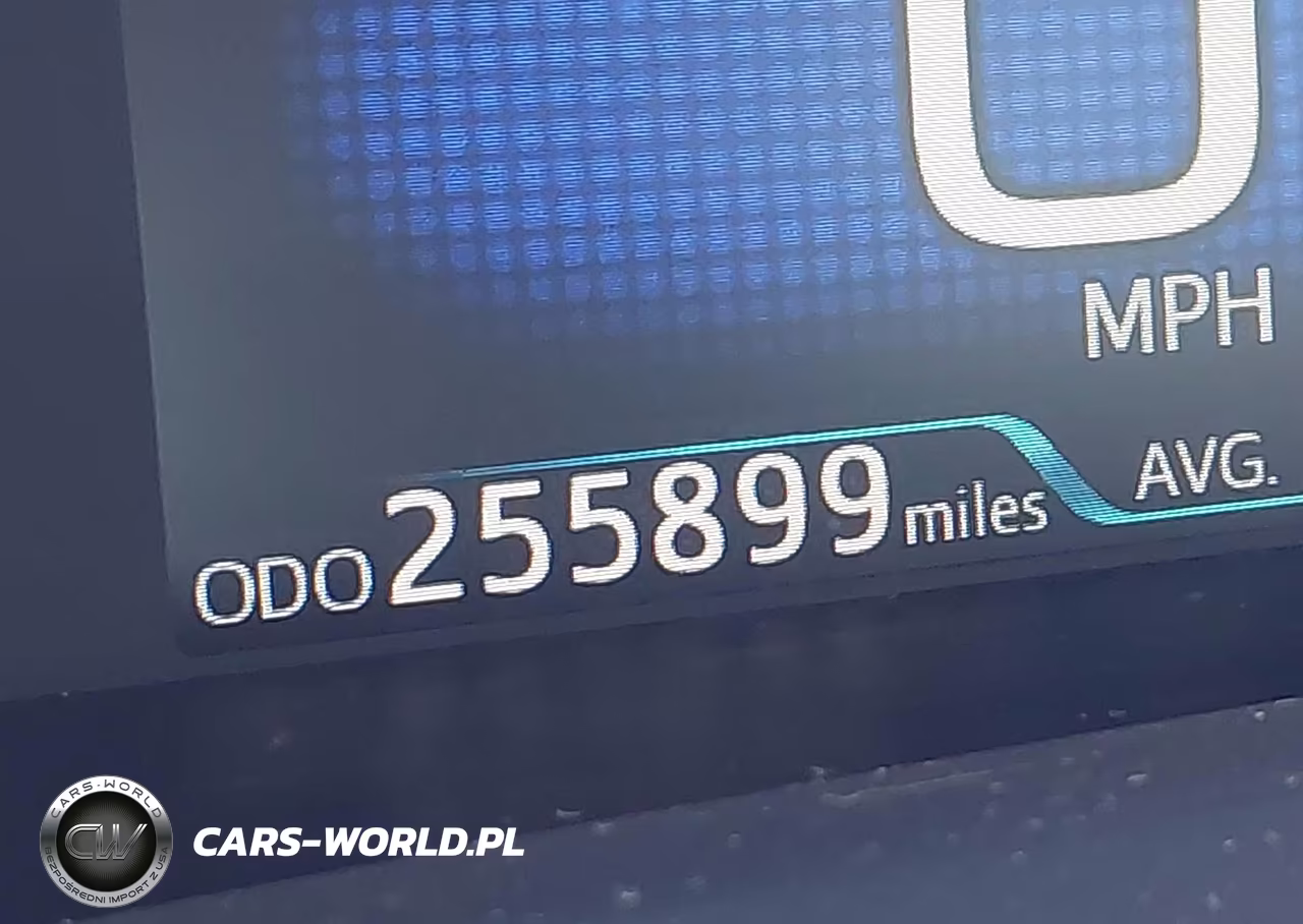 2018 Toyota Prius Two VIN:JTDKBRFU5J3582906 - 15