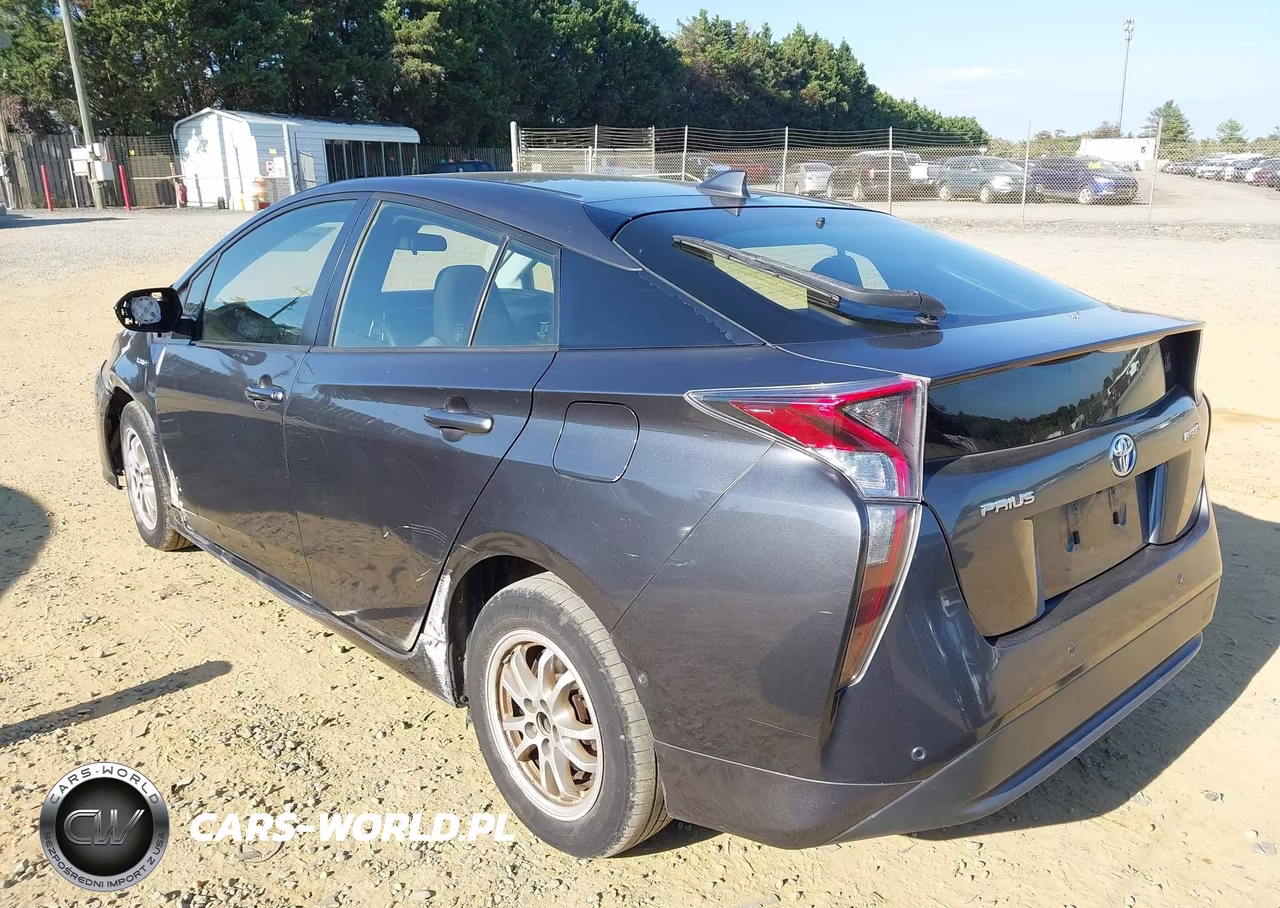 2018 Toyota Prius Two VIN:JTDKBRFU5J3582906 - 3