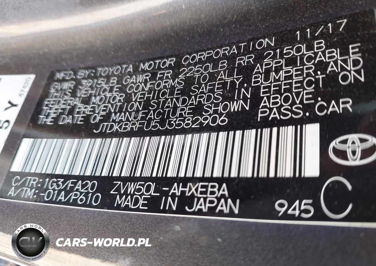 2018 Toyota Prius Two VIN:JTDKBRFU5J3582906 - 9