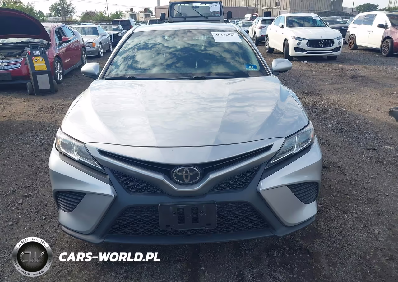 2018 Toyota Camry Se VIN:4T1B11HK2JU088668 - 12