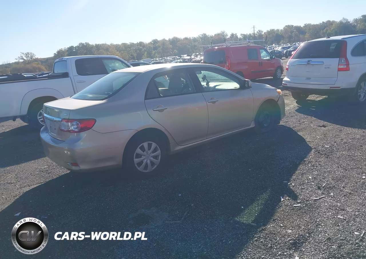2011 Toyota Corolla Le VIN:JTDBU4EE5B9146806 - 4