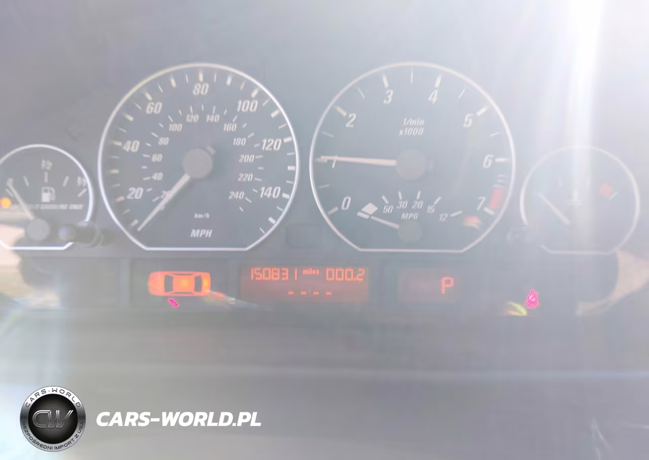 2004 BMW 330Ci VIN:WBABW53474PL44759 - 7