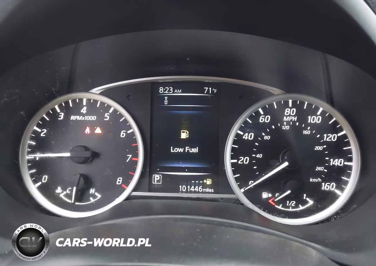 2018 Nissan Sentra S VIN:3N1AB7AP2JY245704 - 7
