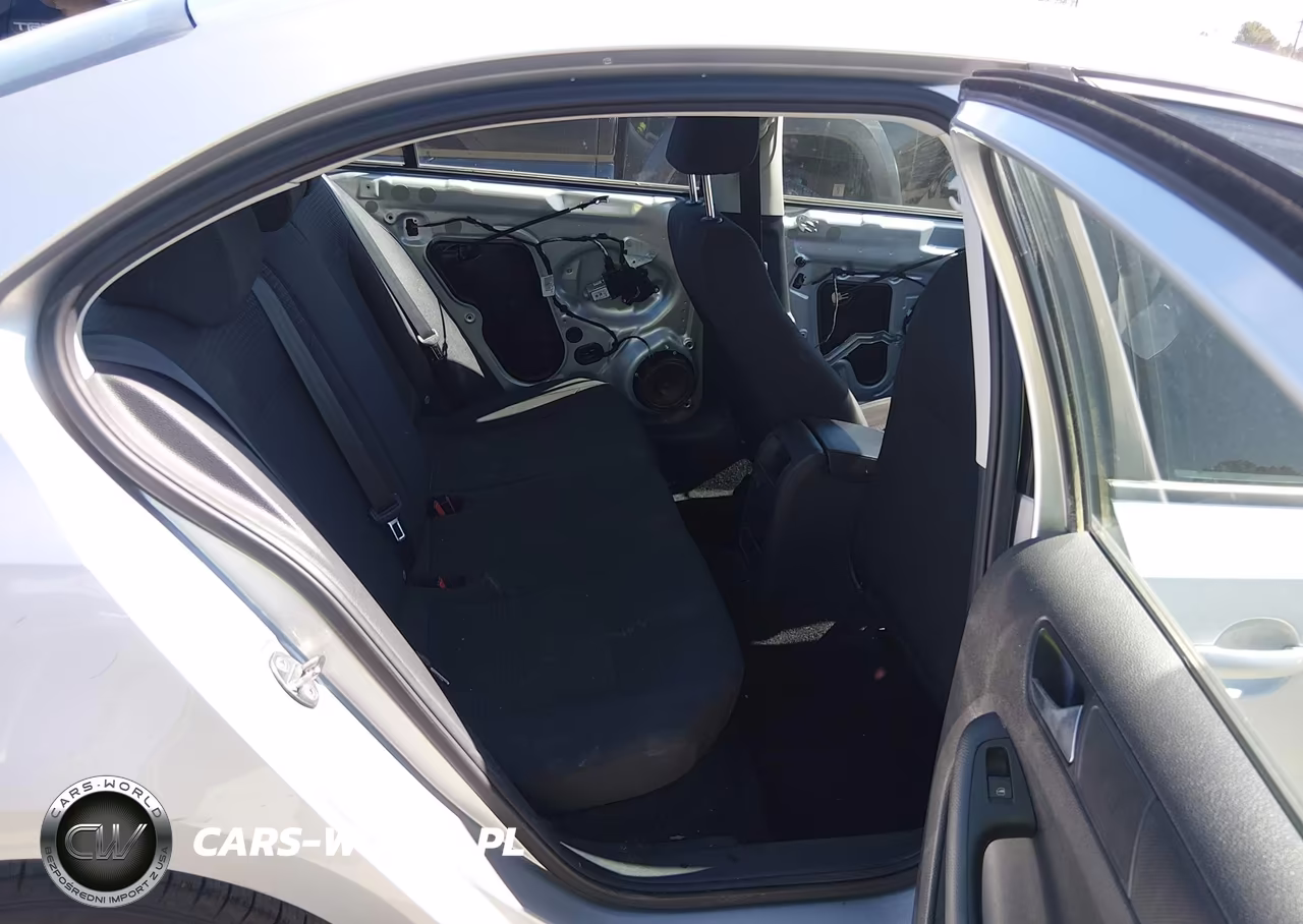 2016 Volkswagen Jetta 1.4T S VIN:3VW267AJ1GM243764 - 8