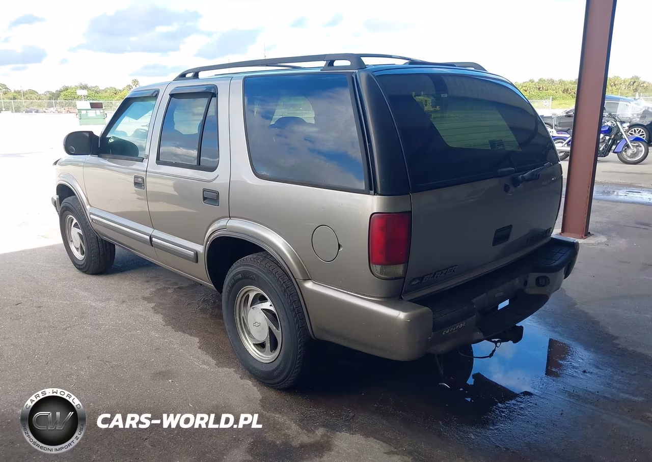 2000 Chevrolet Blazer Lt VIN:1GNDT13W4Y2256325 - 3