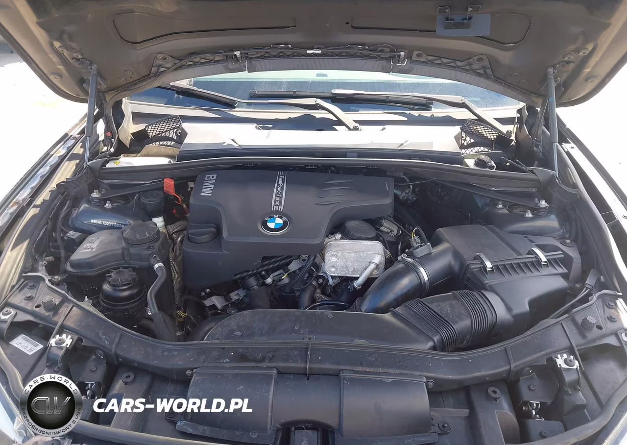 2014 BMW X1 xDrive28I VIN:WBAVL1C52EVY16659 - 10