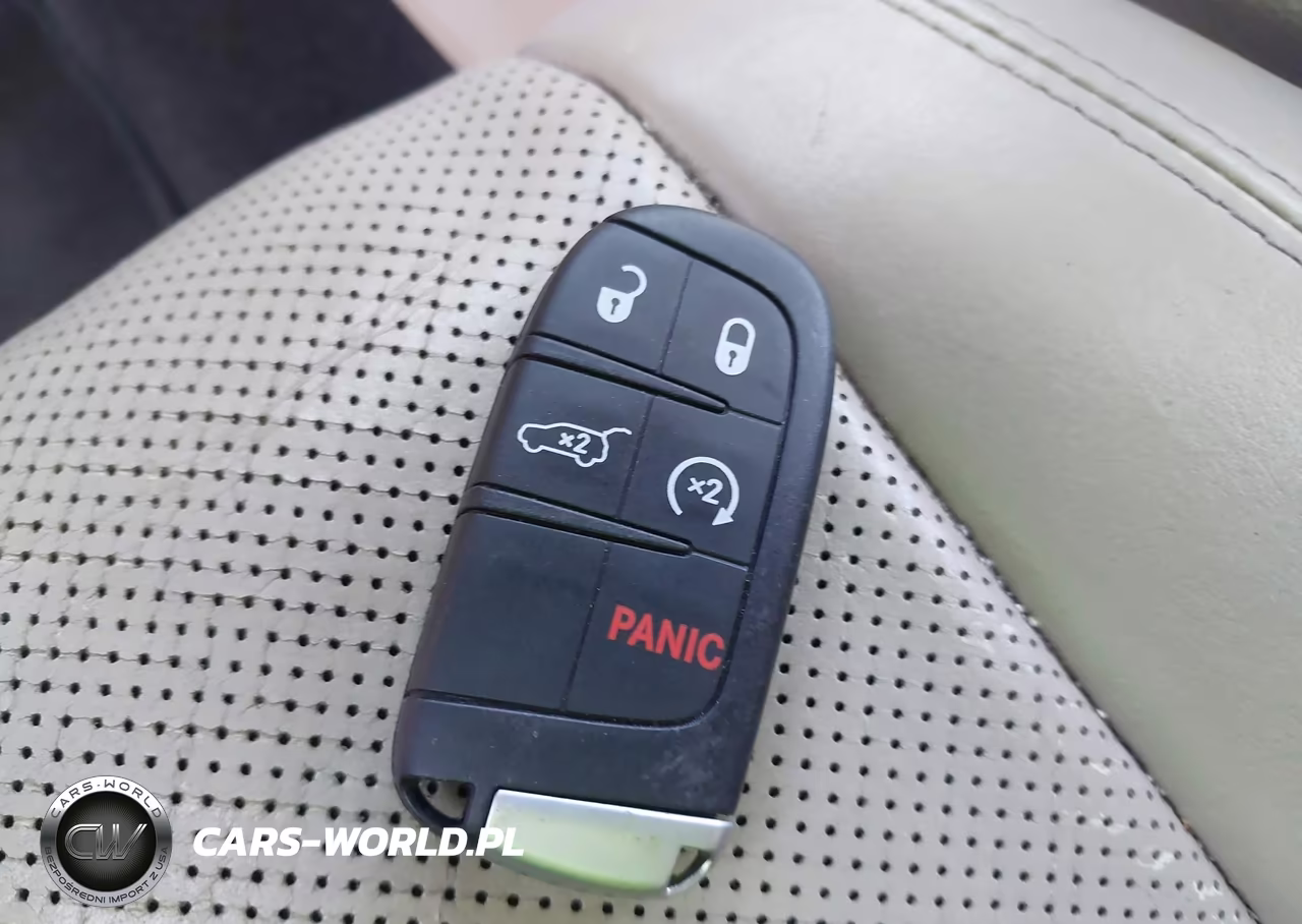 2015 Jeep Grand Cherokee Limited VIN:1C4RJEBG2FC769408 - 11