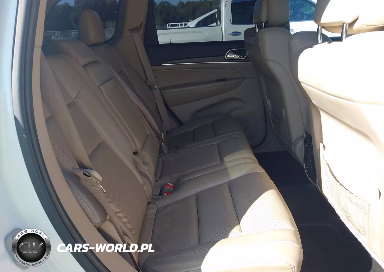 2015 Jeep Grand Cherokee Limited VIN:1C4RJEBG2FC769408 - 8