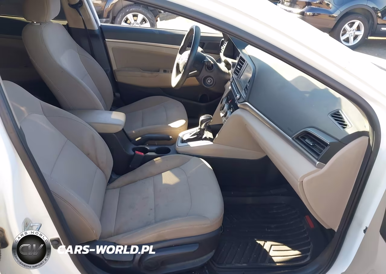 2019 Hyundai Elantra Sel VIN:5NPD84LF2KH424528 - 5