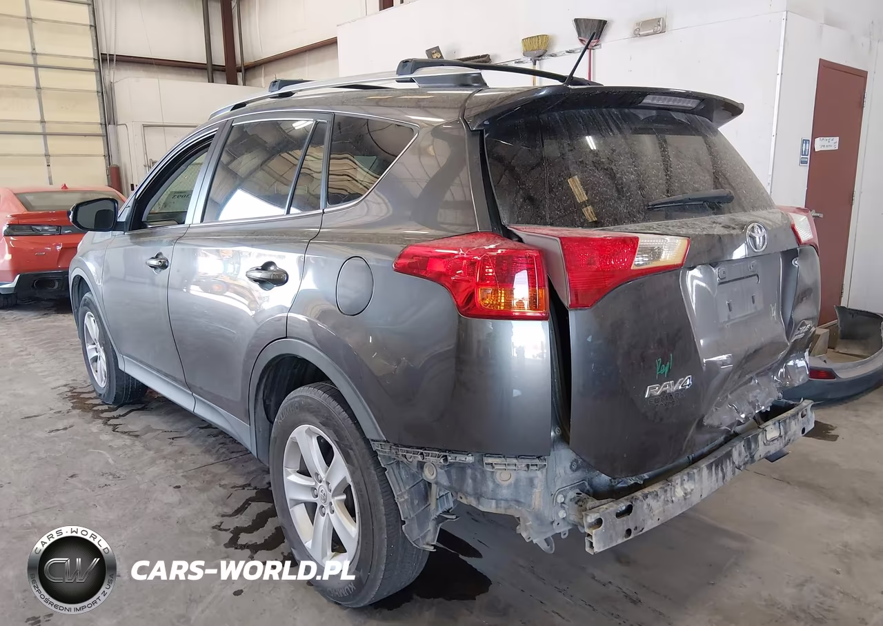 2014 Toyota Rav4 Xle VIN:2T3RFREV8EW149113 - 3