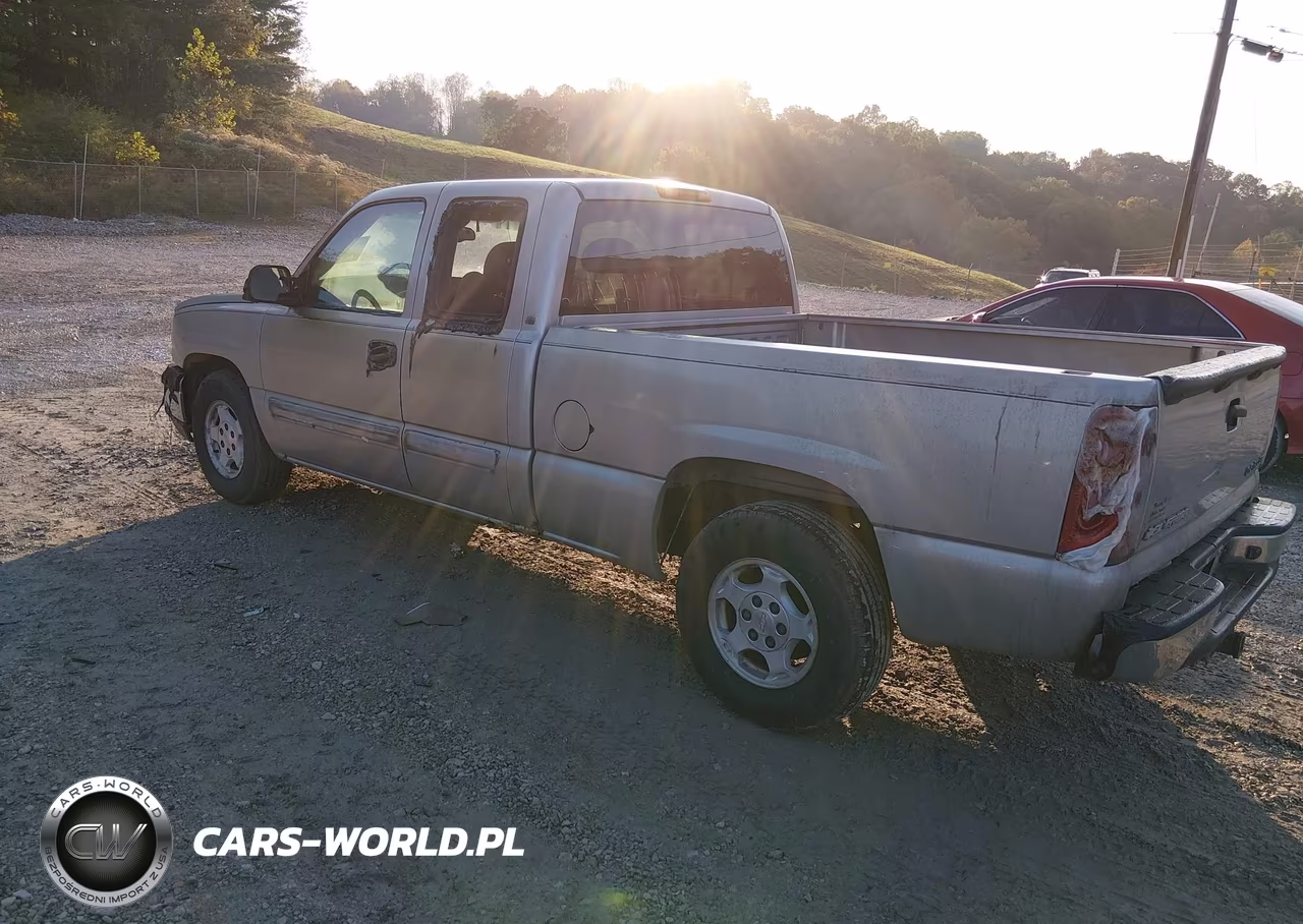 2004 Chevrolet Silverado 1500 Ls VIN:2GCEC19T941187698 - 3