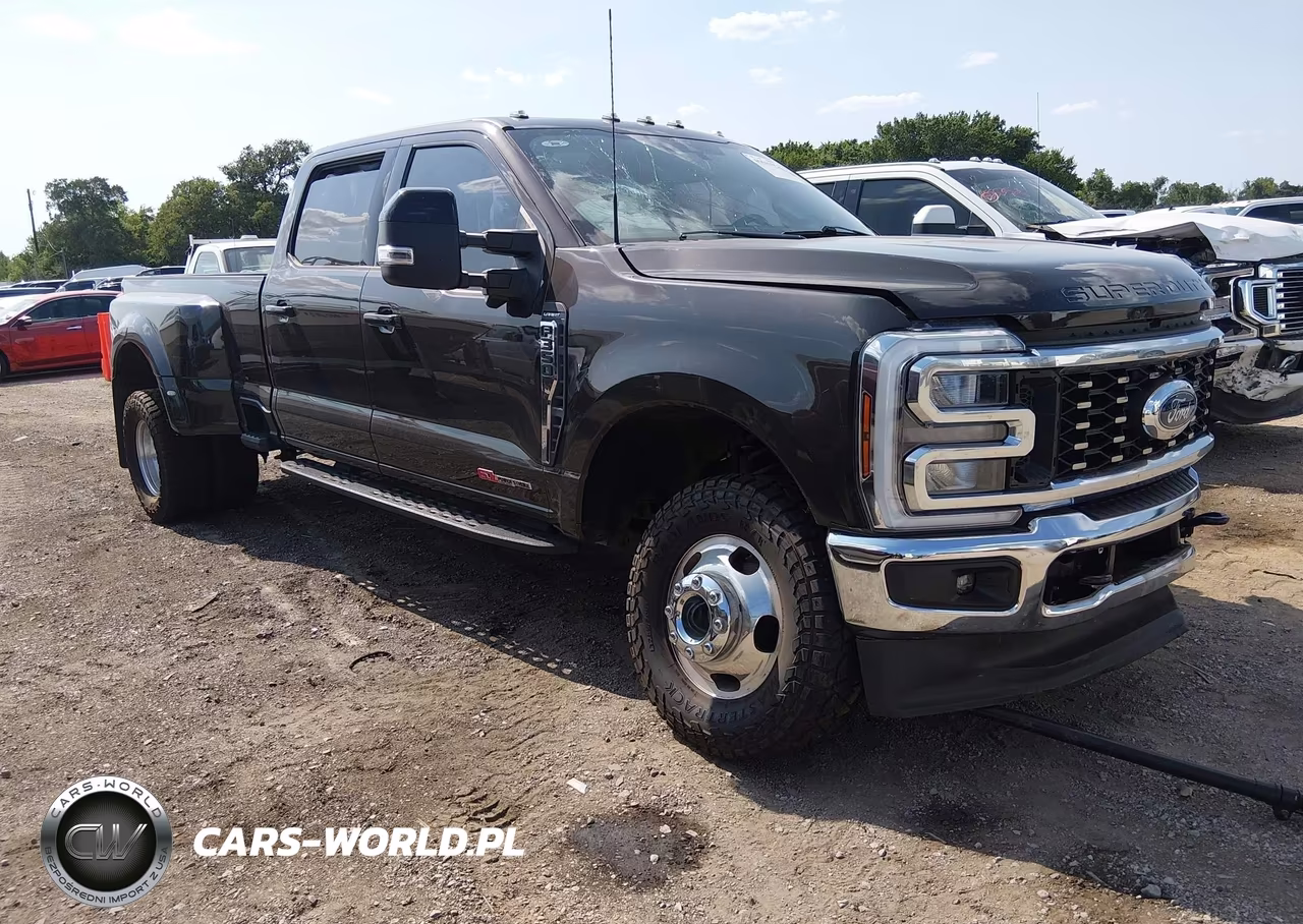 2024 Ford F-350 Lariat – zdjęcie 1 z 11