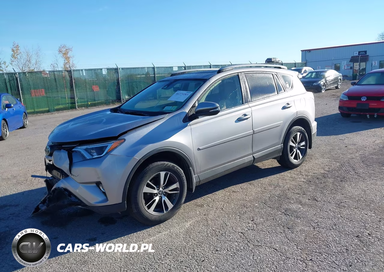 2018 Toyota Rav4 Xle VIN:JTMRFREV7JD227937 - 2