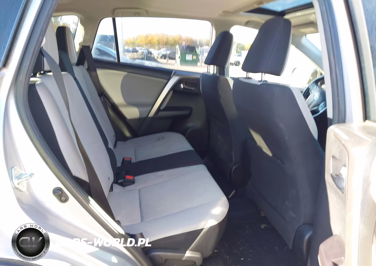 2018 Toyota Rav4 Xle VIN:JTMRFREV7JD227937 - 8