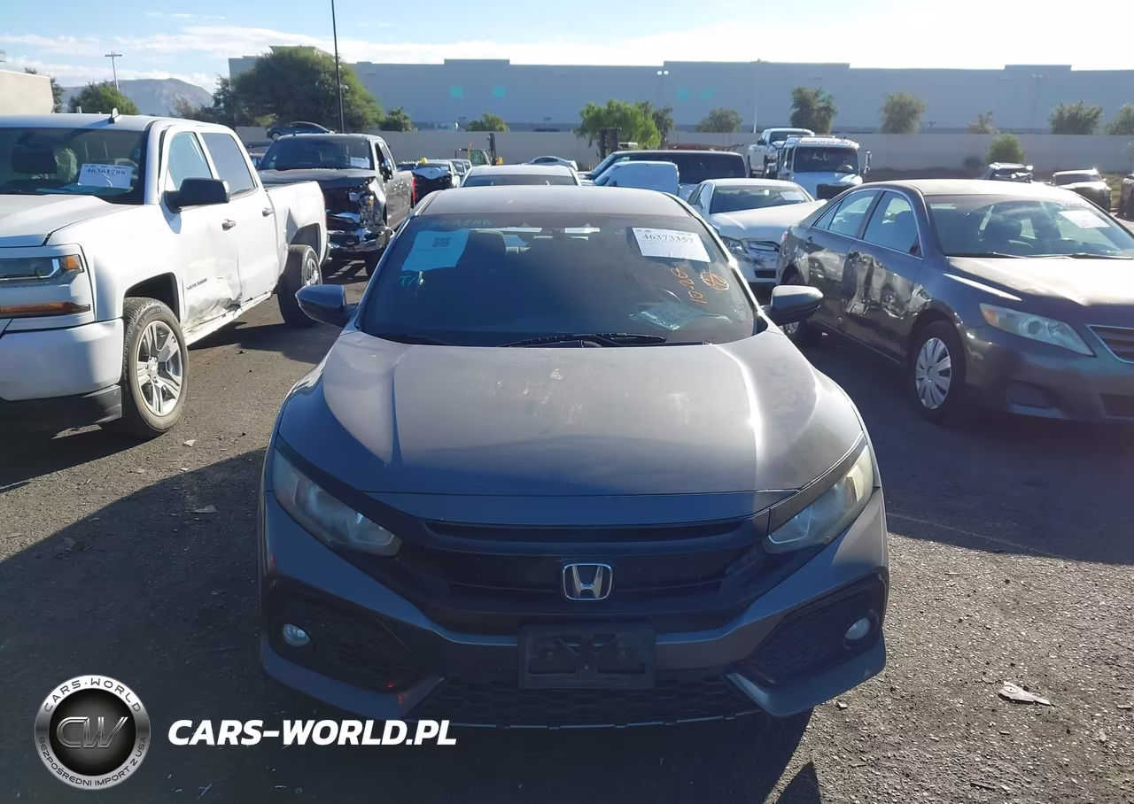 2018 Honda Civic Sport VIN:SHHFK7H49JU418708 - 12