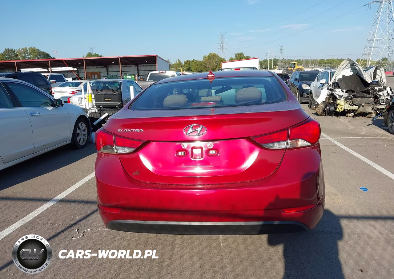 2016 HYUNDAI ELANTRA SE VIN:5NPDH4AE1GH683836 - 16