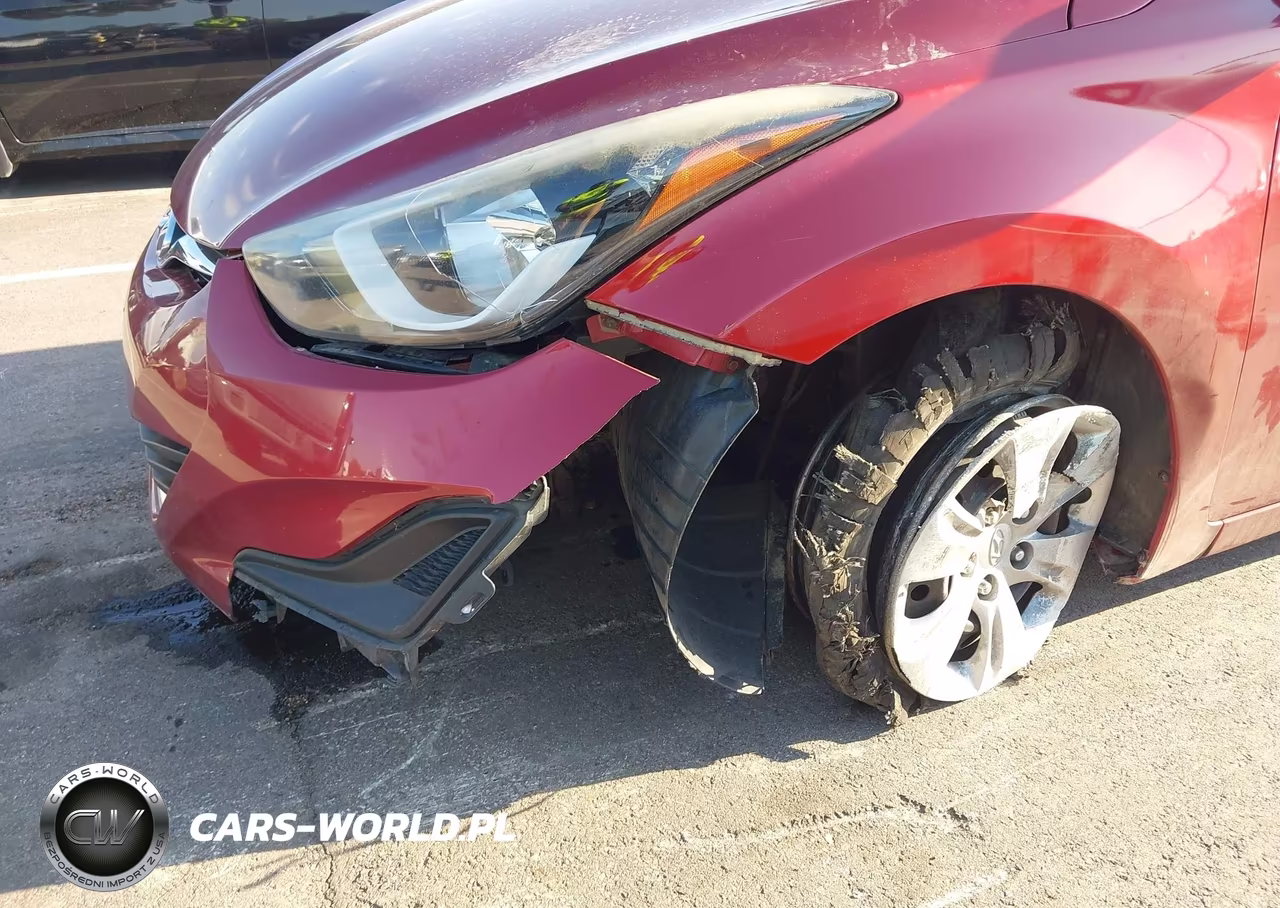 2016 HYUNDAI ELANTRA SE VIN:5NPDH4AE1GH683836 - 6