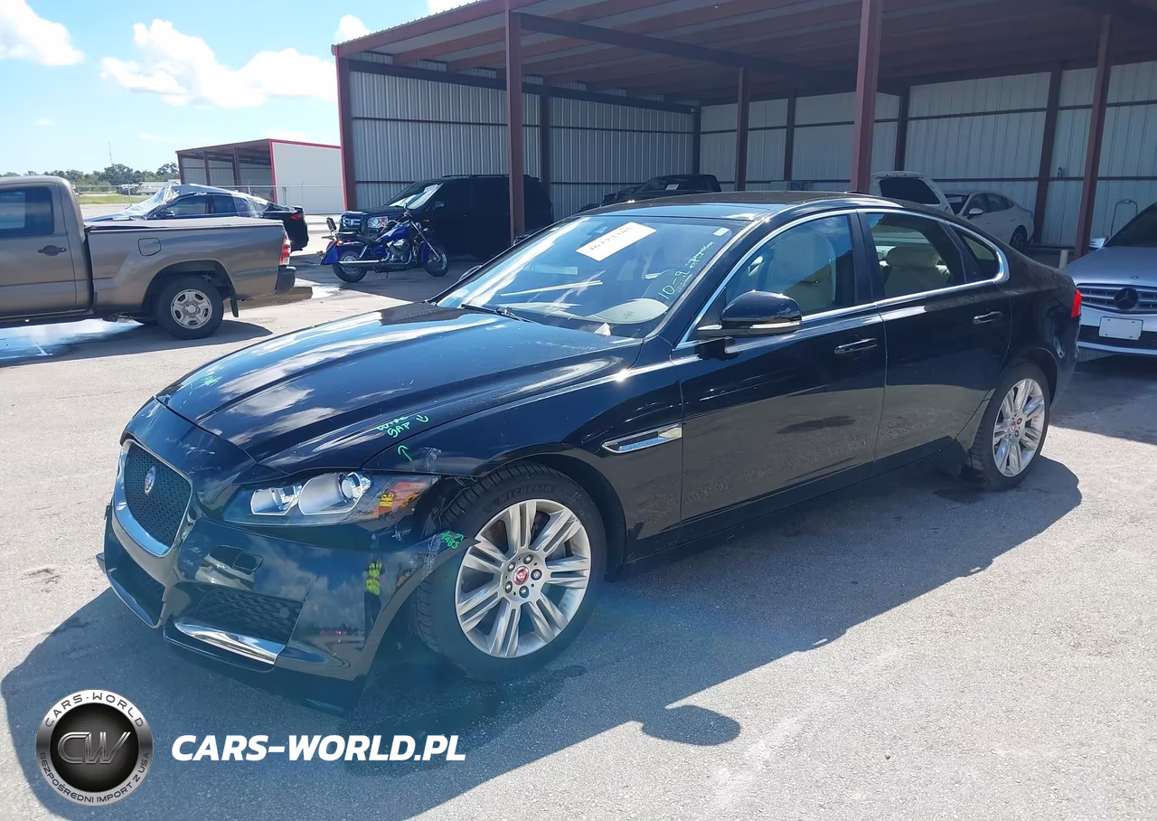 2017 Jaguar Xf 35T Premium VIN:SAJBD4BV4HCY35852 - 2