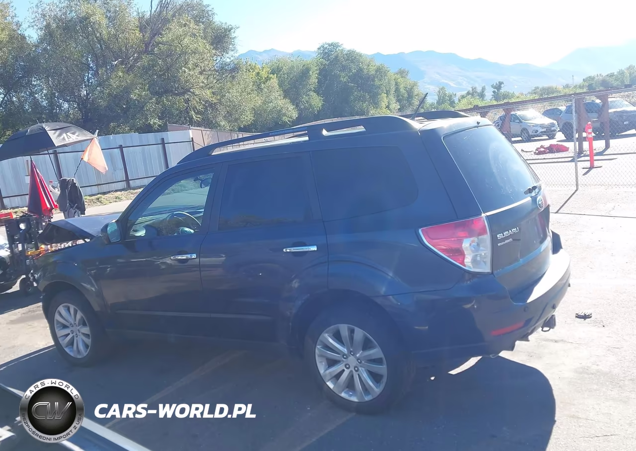 2011 Subaru Forester 2.5X Premium VIN:JF2SHADC3BH758092 - 15