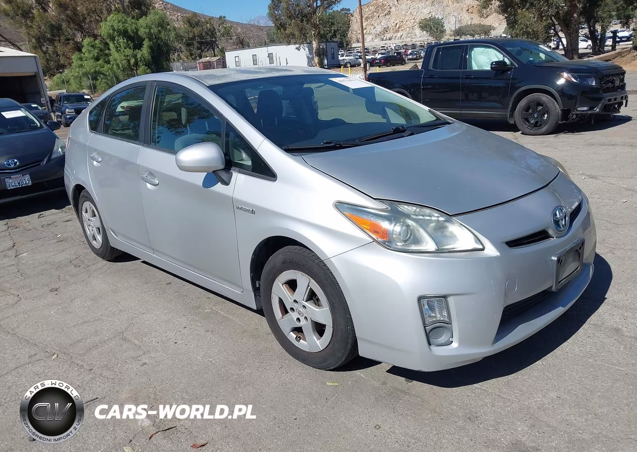 2011 Toyota Prius Two
