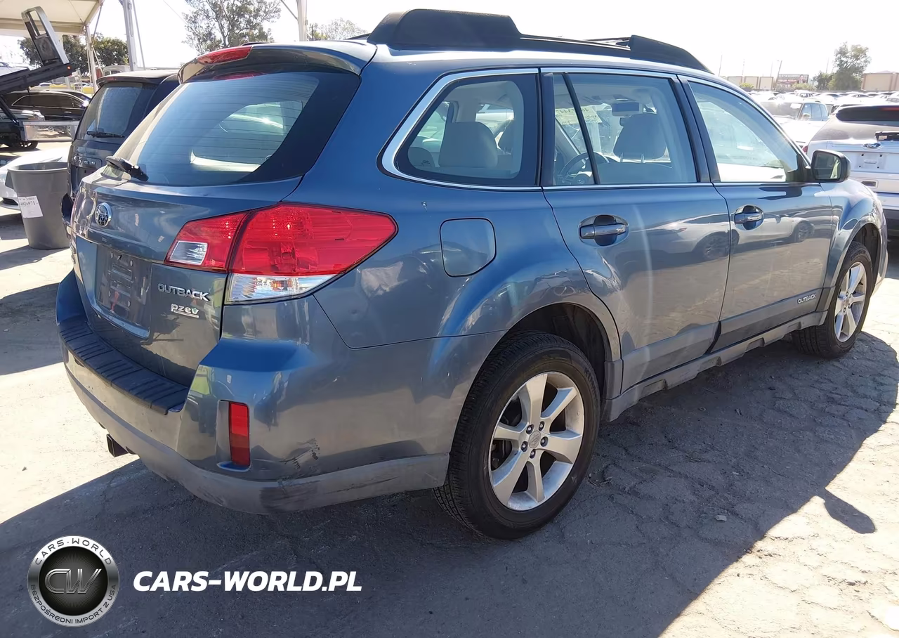 2014 Subaru Outback 2.5I VIN:4S4BRBAC5E3203826 - 6