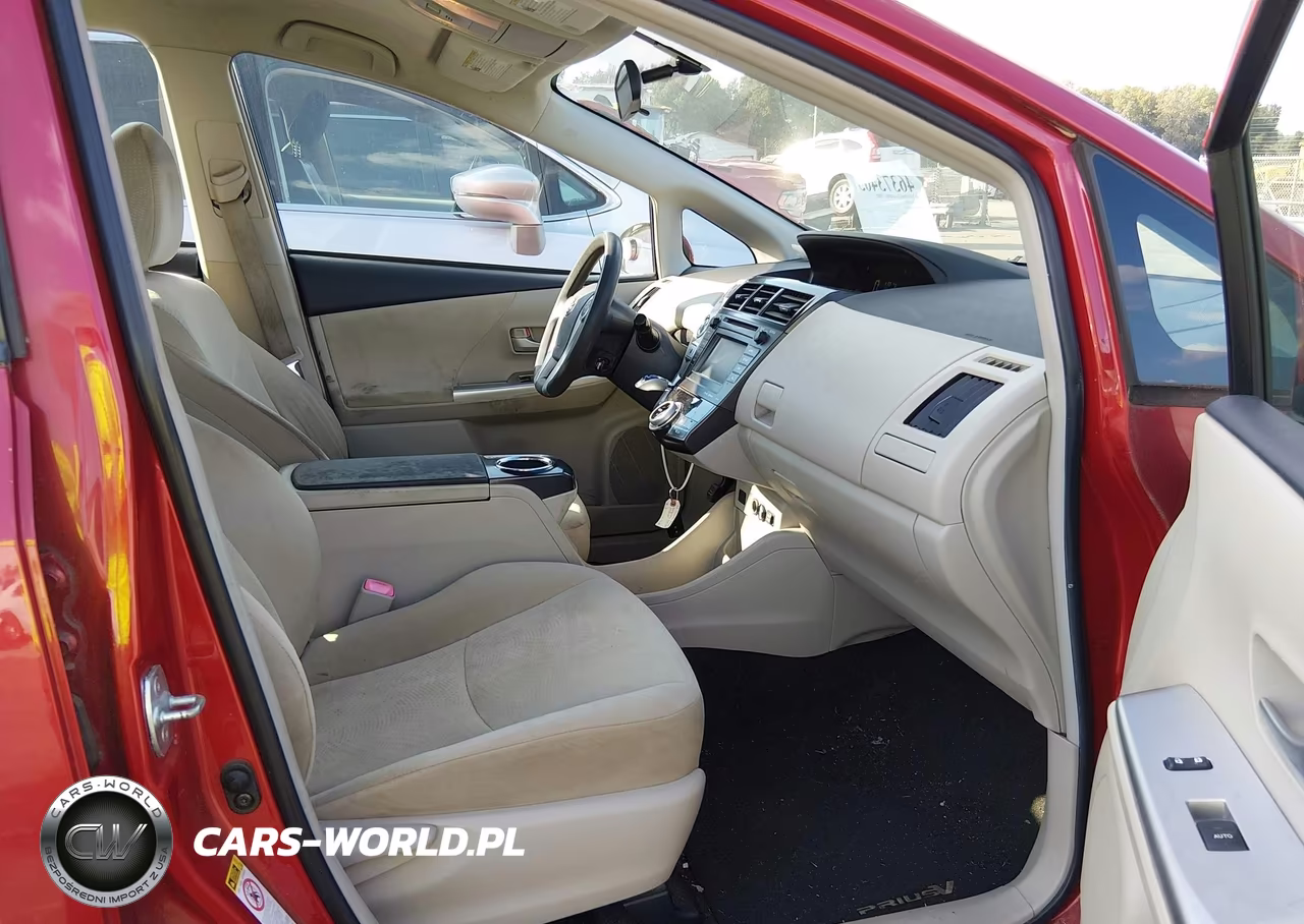 2012 Toyota Prius V Three VIN:JTDZN3EU2C3052125 - 5