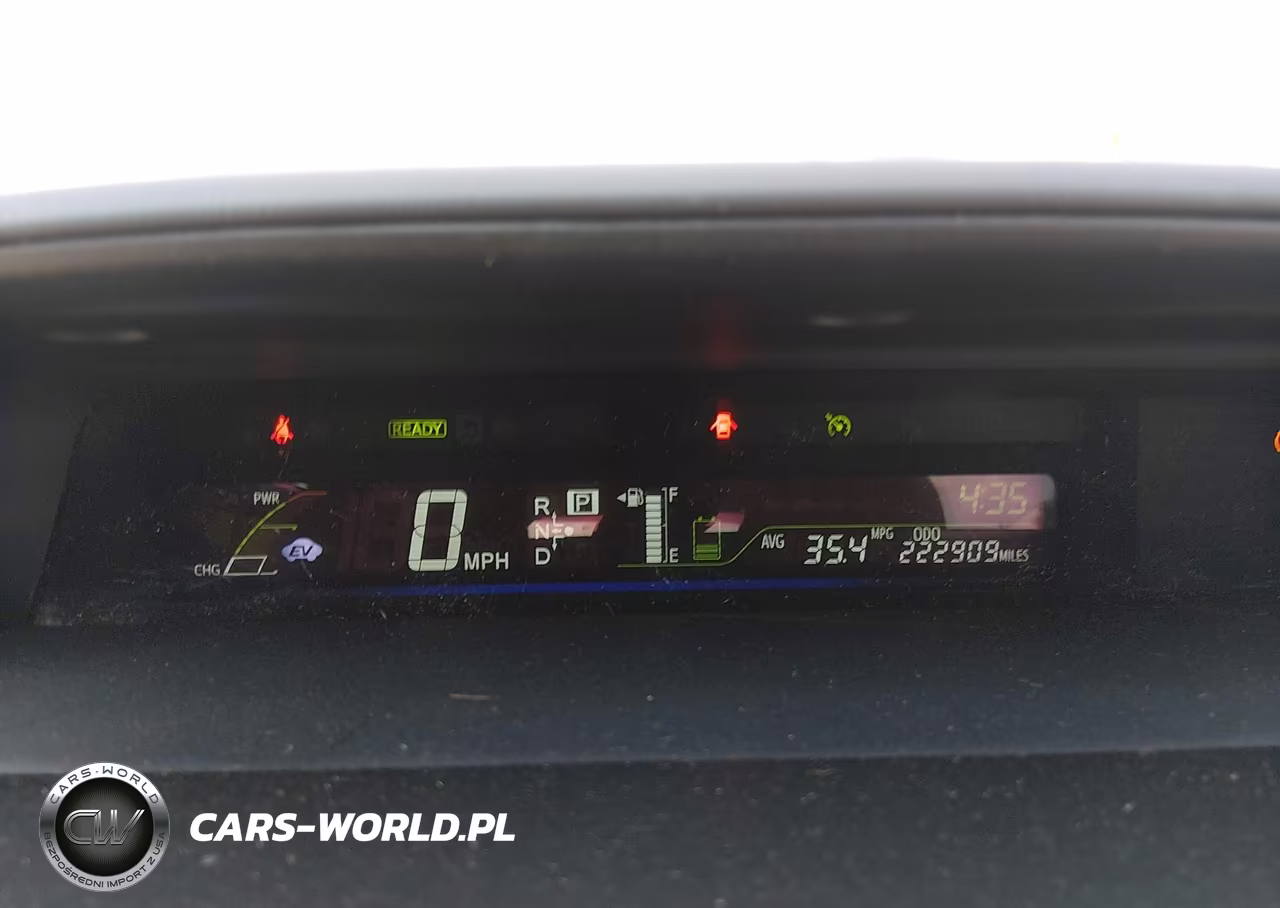 2012 Toyota Prius V Three VIN:JTDZN3EU2C3052125 - 7