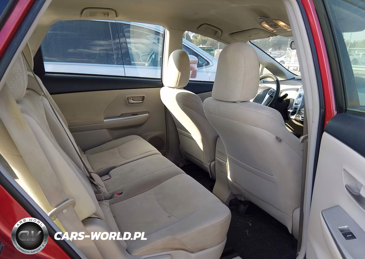 2012 Toyota Prius V Three VIN:JTDZN3EU2C3052125 - 8