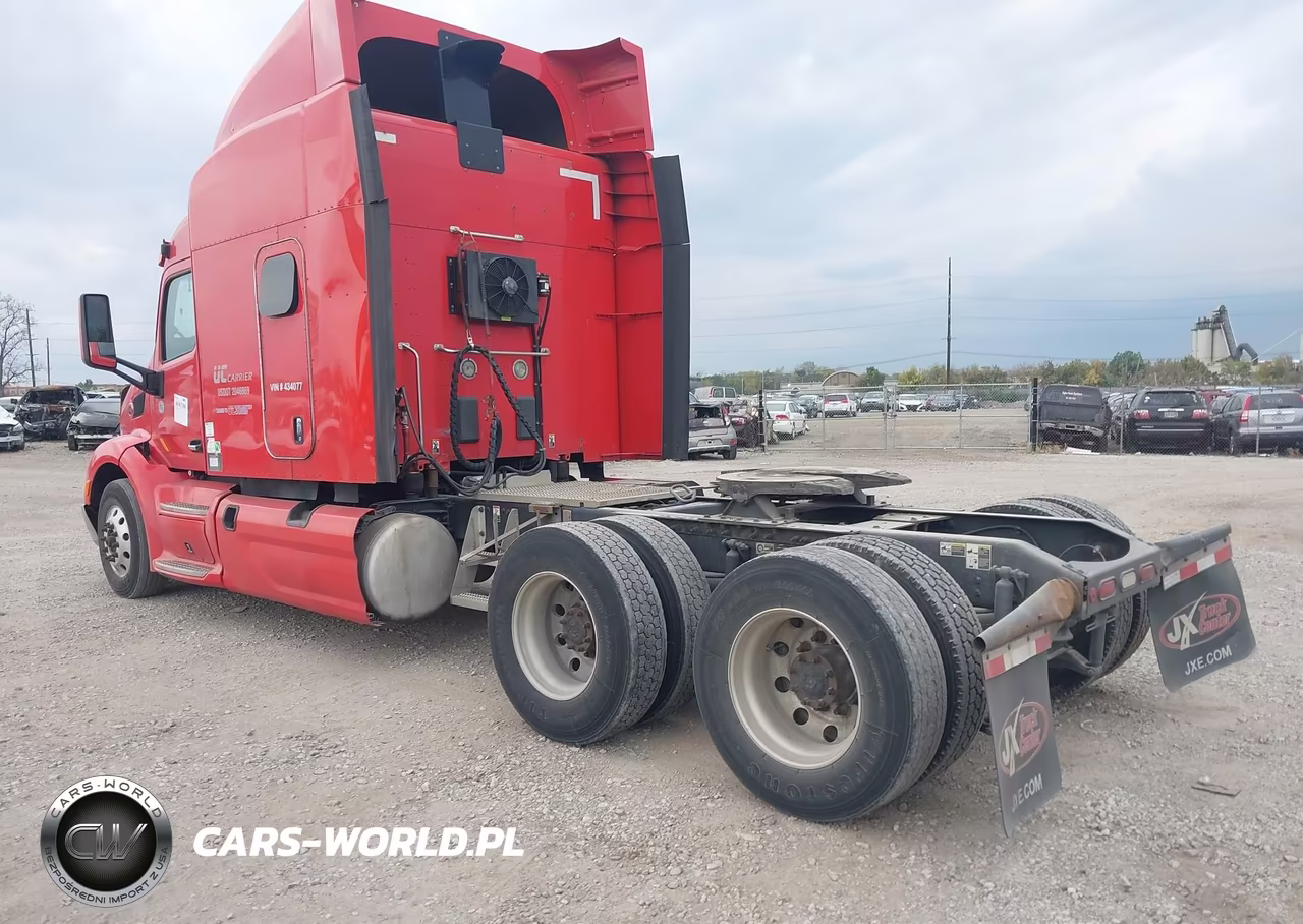 2017 Peterbilt 579 VIN:1XPBDP9XXHD434077 - 3