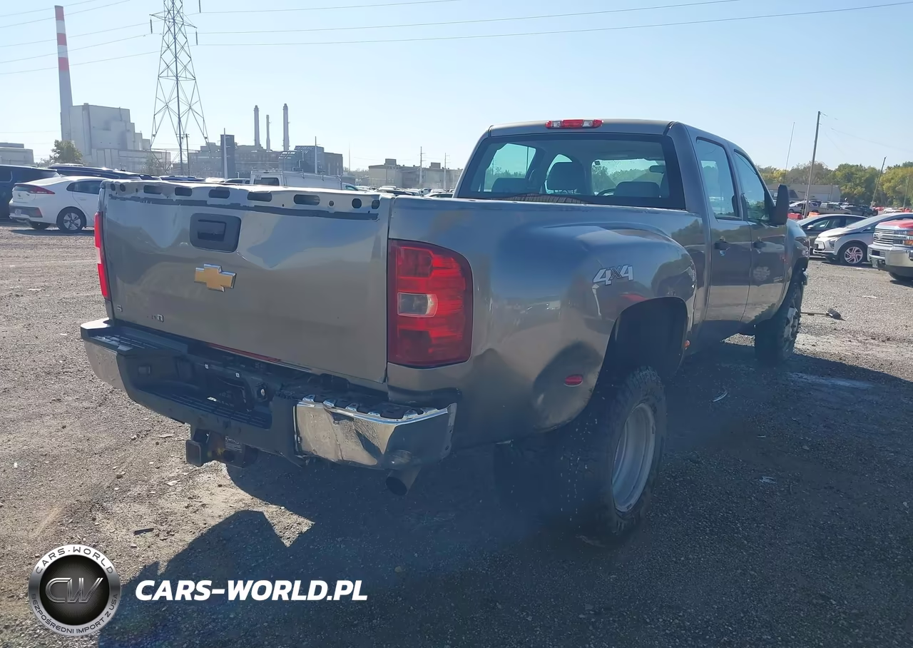 2013 Chevrolet Silverado 3500Hd Work Truck VIN:1GC4KZCG9DF126773 - 4