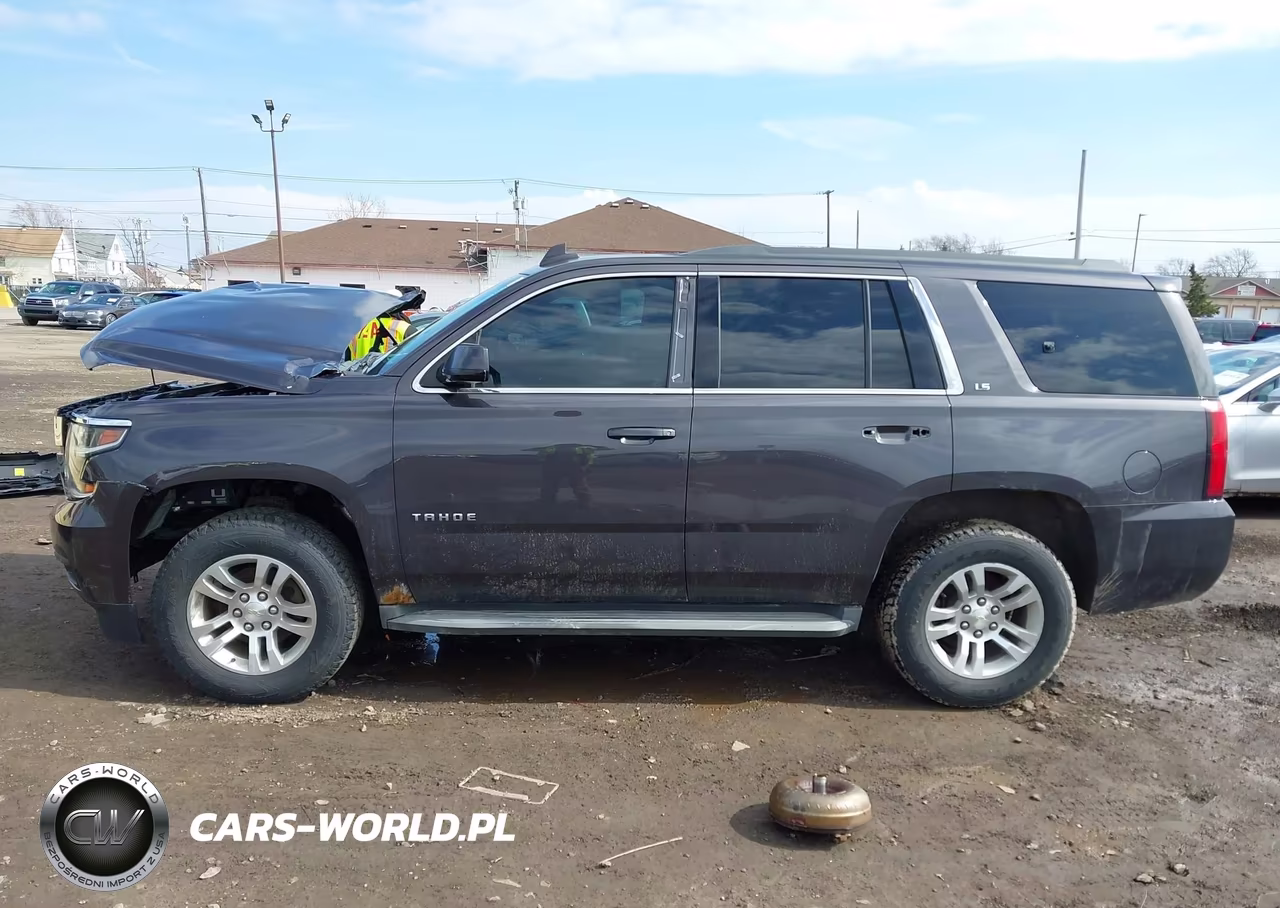 2015 Chevrolet Tahoe Ls VIN:1GNSKAKC2FR611272 - 15
