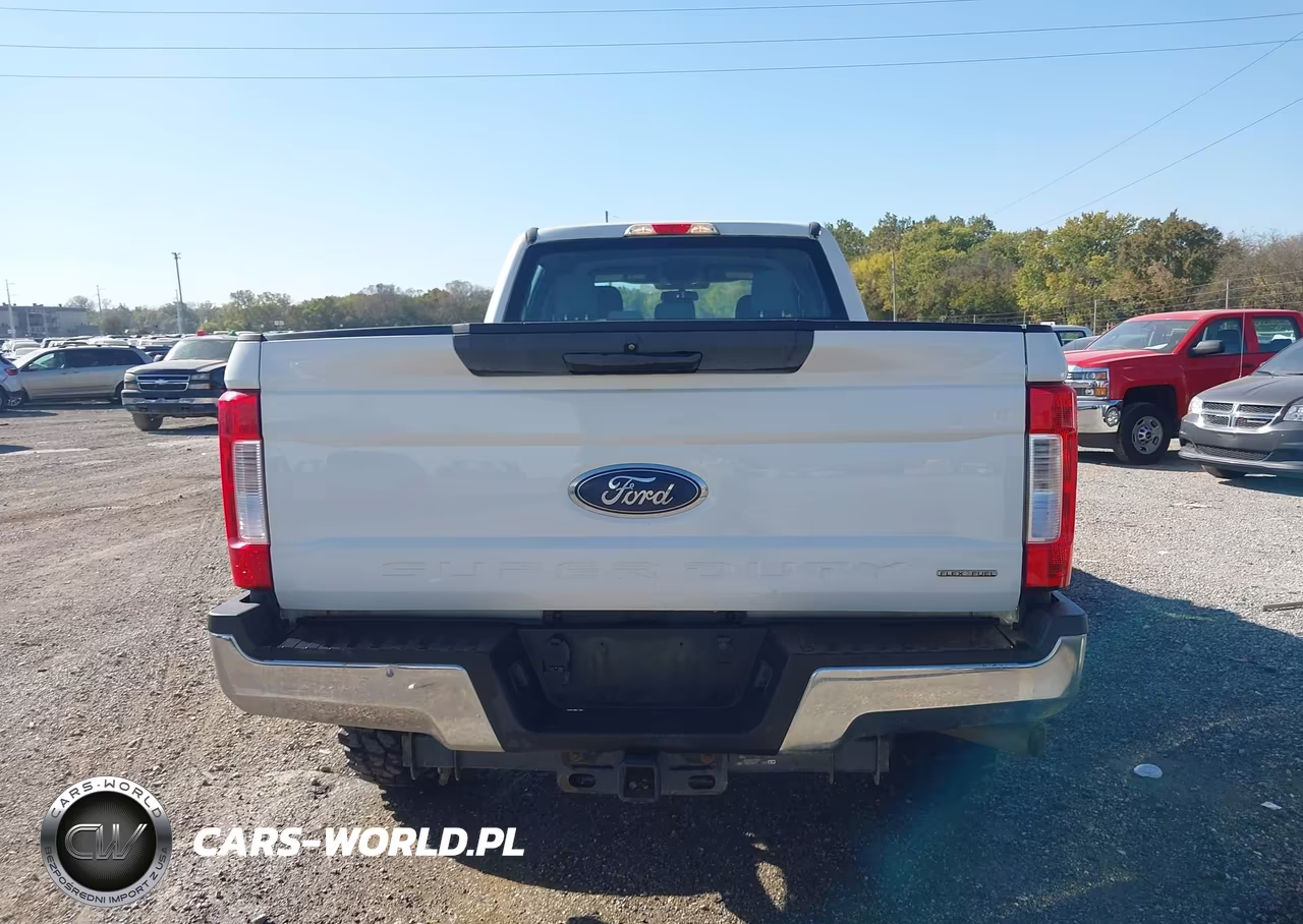 2019 Ford F-250 Xl VIN:1FT7W2B65KEC55792 - 16