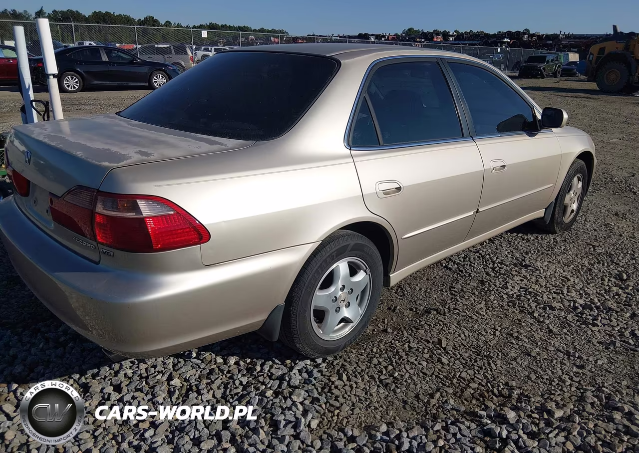 2000 Honda Accord 3.0 Ex VIN:1HGCG1650YA043861 - 4