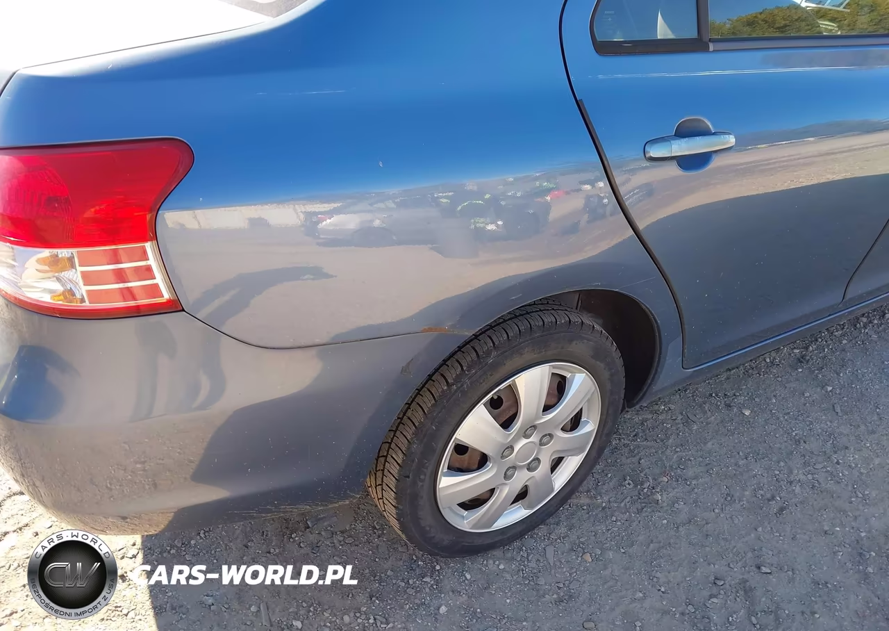 2007 Toyota Yaris VIN:JTDBT923571104435 - 6