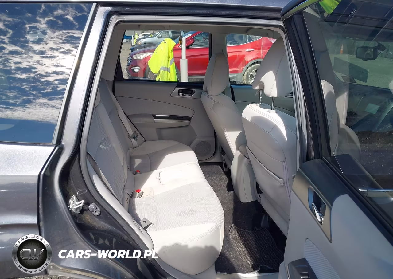 2012 Subaru Forester 2.5X Premium VIN:JF2SHADC5CH416998 - 8
