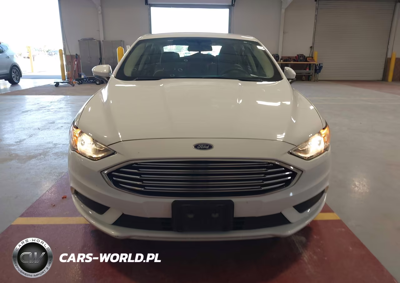 2018 Ford Fusion Hybrid S VIN:3FA6P0UUXJR279001 - 15