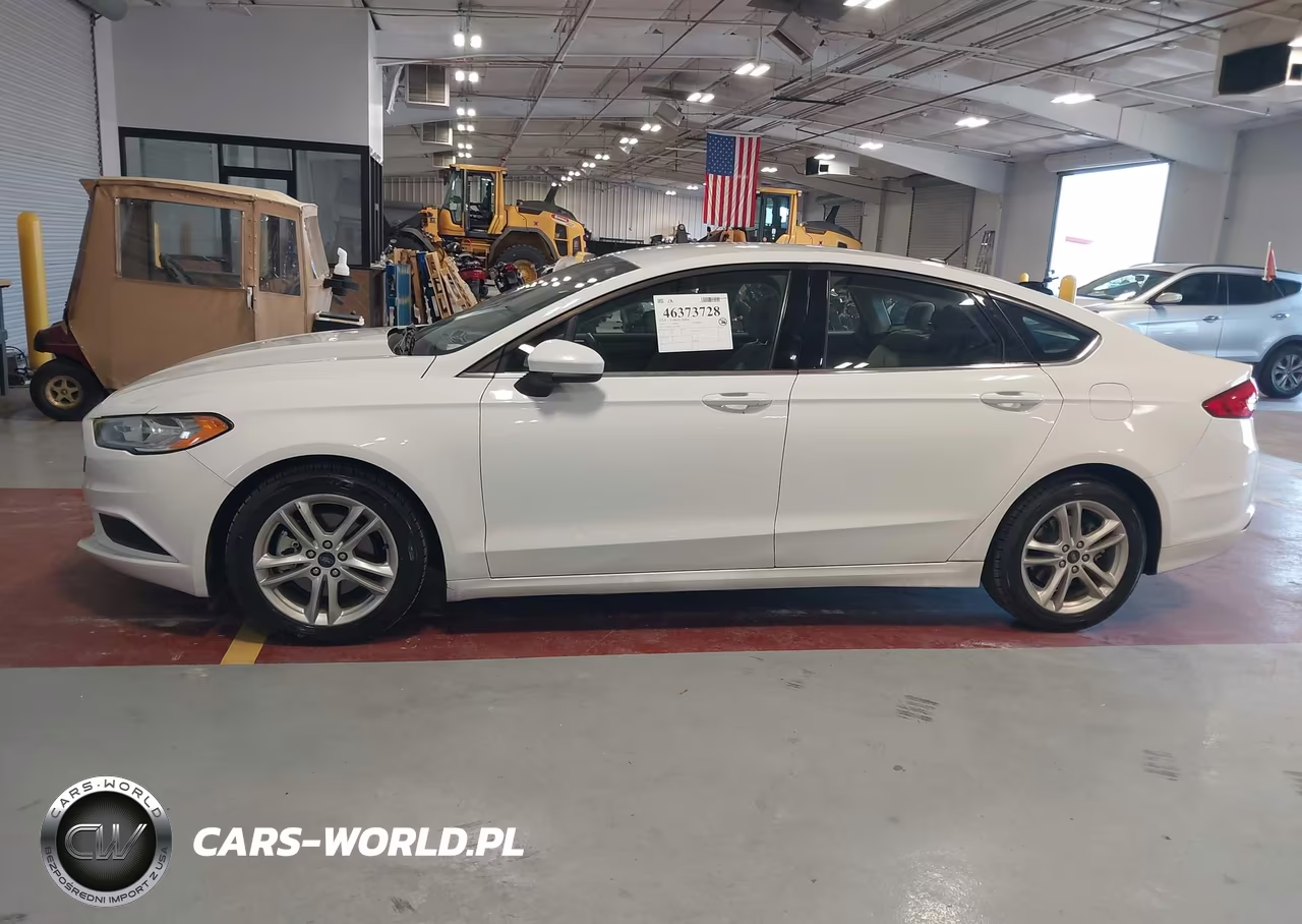 2018 Ford Fusion Hybrid S VIN:3FA6P0UUXJR279001 - 17